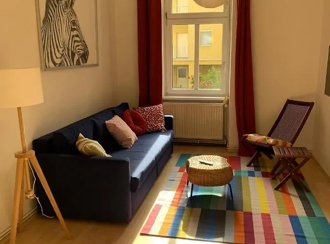 Traveler's Shelter - By Nahuen Apartment *